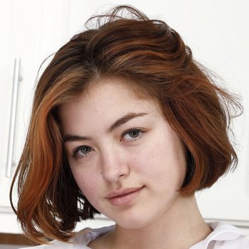 model-avatar