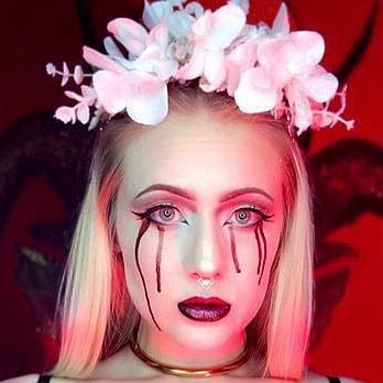 model-avatar