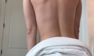 Natalie Roush Nude Fresh Out Of The Shower PPV Onlyfans Video