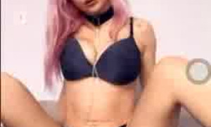Lauren Burch/Burchtwins sexy show lewd body on bed!!
