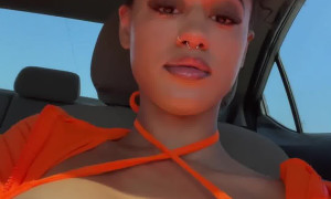 Stormi Maya Nipple Flashing in Car Onlyfans Video Leaked