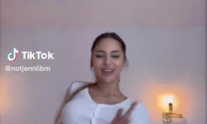 Jenny Bm sexy dance in bedroom