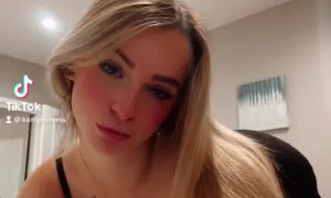 Kaitlyn krems sexy on bed New Onlyfans video leak so hot