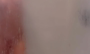 Clairedeyoe/Claire Lizzy - Nude shower in bath New Onlyfans video leaked