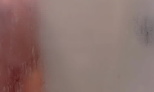 Clairedeyoe/Claire Lizzy new Onlyfans video leaked Nude shower in bath...